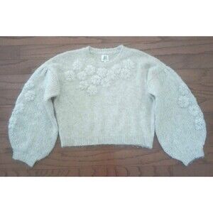 dRA Los Angeles Oversized Pullover Soft Beige Floral Trim Wide Balloon Sleeve XS